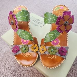 L'Artiste sandal 7.5 NEW